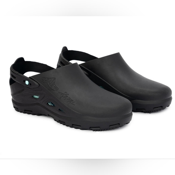Calzuro Men's Eco-Rebel Anatomical Breathable Shock Absorbing Clogs, 9.5-10.5 - Picture 1 of 15